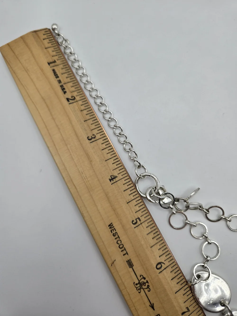 Chico's Silvertone Metal Hammered Disc Necklace Chunky Sculpural Geometric READ